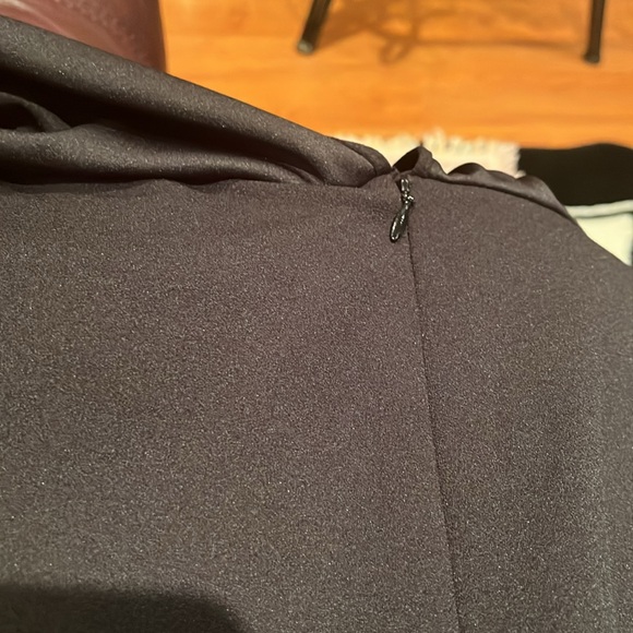 Classy  ladies dress - Picture 11 of 13